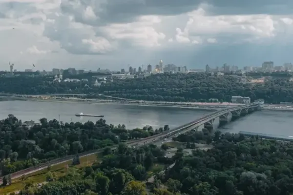 Хронологія обмежень на мосту Метро в Києві: 21–24 серпня