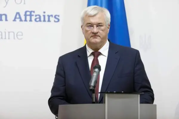 Сибіга пояснив, скільки перехоплювачів Україна планує отримати до зими