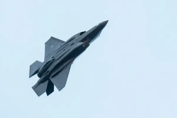 Конгрес США перевіряє, як секретні компоненти F-35 потрапили до Гонконгу