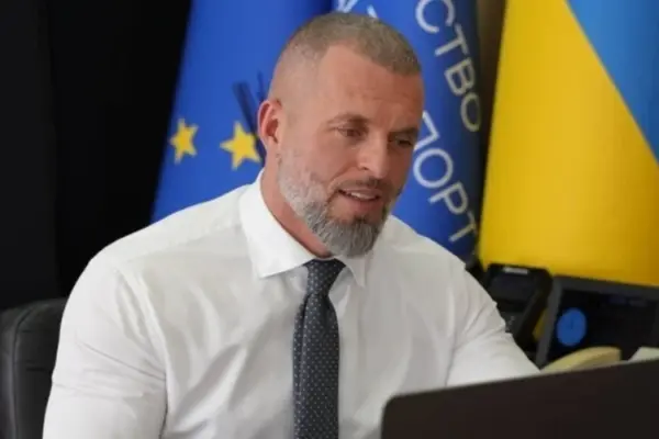Матвій Бідний окреслив позицію України щодо чем Russ对待 Чем-featuresроматії важкої атлетики